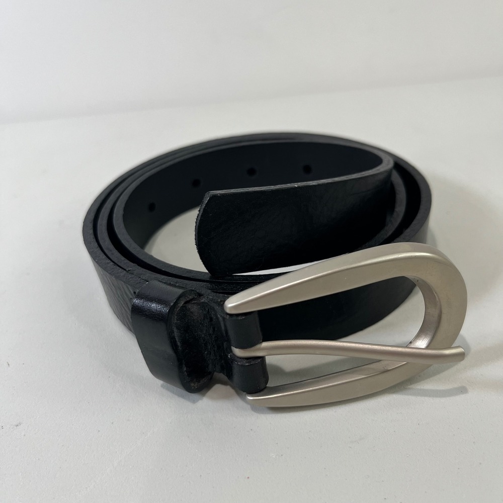 Vtg Landes Italian Leather Belt Women Small Black Silver Buckle Minimalist